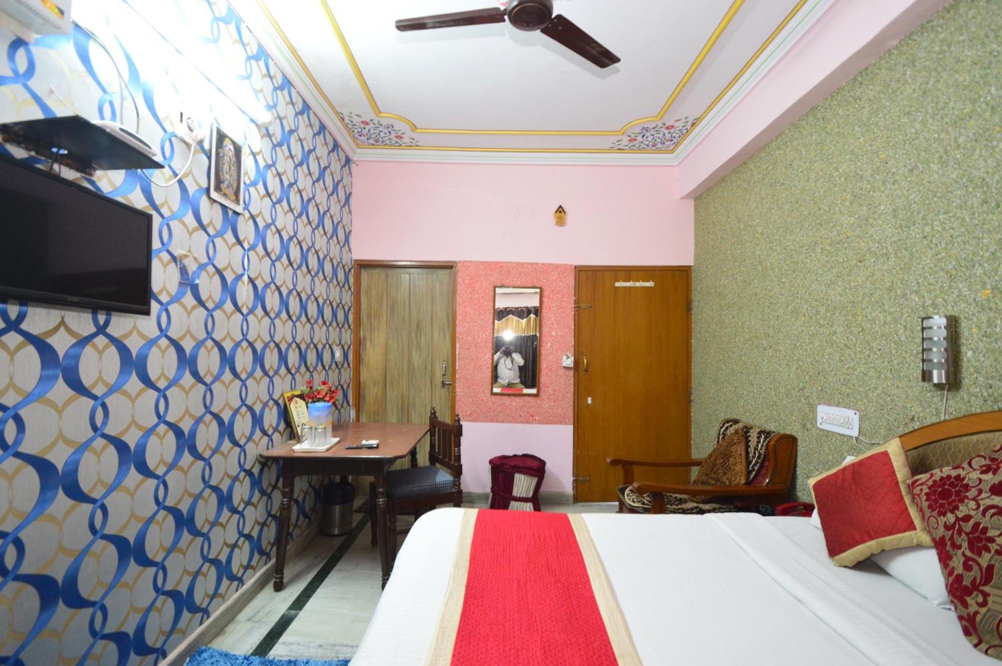 Hotel Jai Maa Palace Джайпур Екстериор снимка