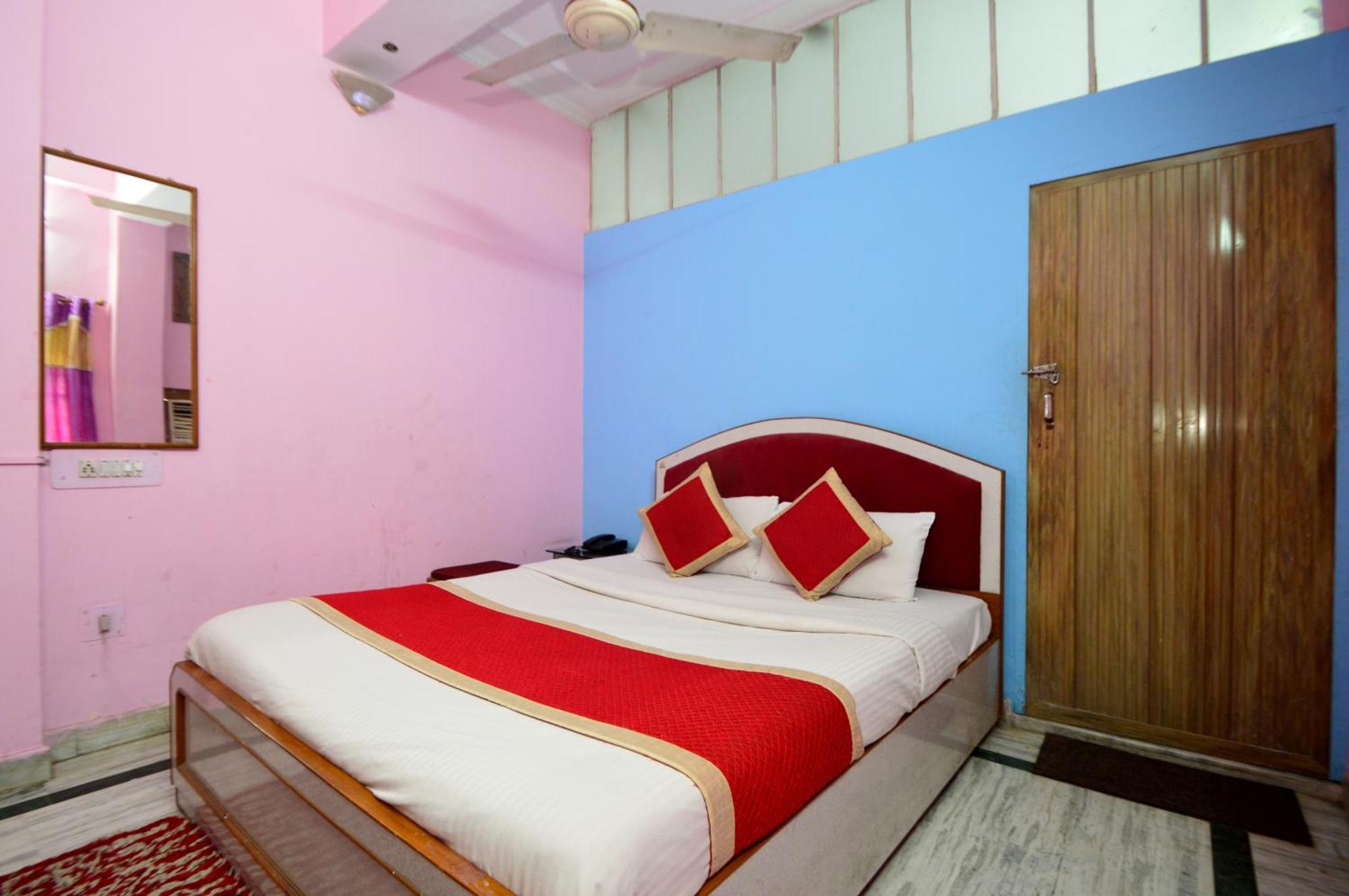 Hotel Jai Maa Palace Джайпур Екстериор снимка