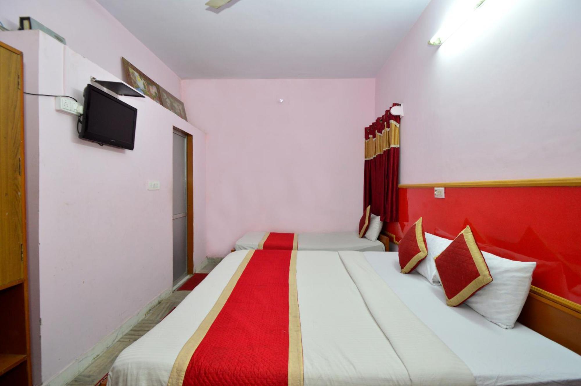 Hotel Jai Maa Palace Джайпур Екстериор снимка