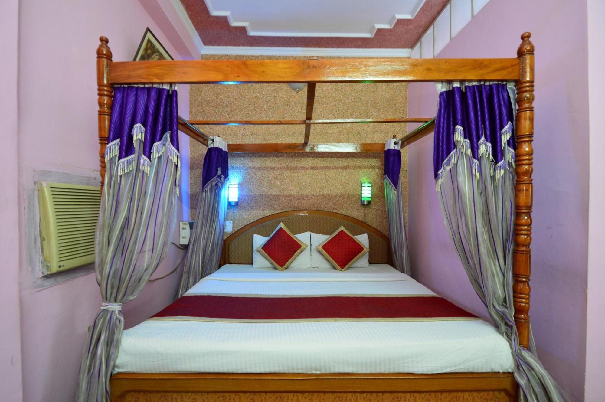 Hotel Jai Maa Palace Джайпур Екстериор снимка